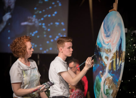 Bayside Church’s Creative Team are a team of worshippers made up of musicians, dancers, actors and artists who are hungry for the presence of God. 